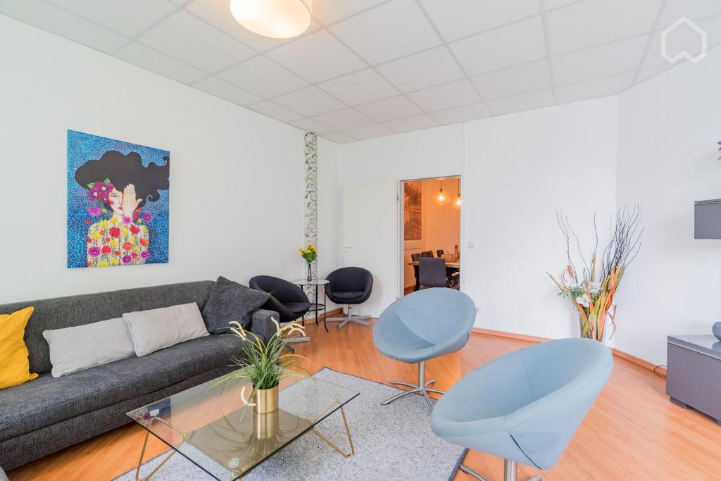 Appartement Spacious and modern furnished apartment for 10 guests Boyenstr. 45 10115 Berlin