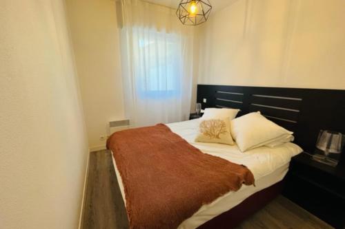 Spacious and very central apartment with garden