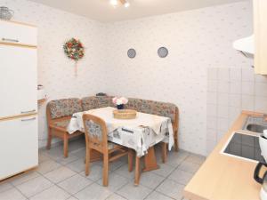 Appartement Spacious Apartment in Blankenburg Harz near Ski area  38889 Blankenburg Saxe-Anhalt