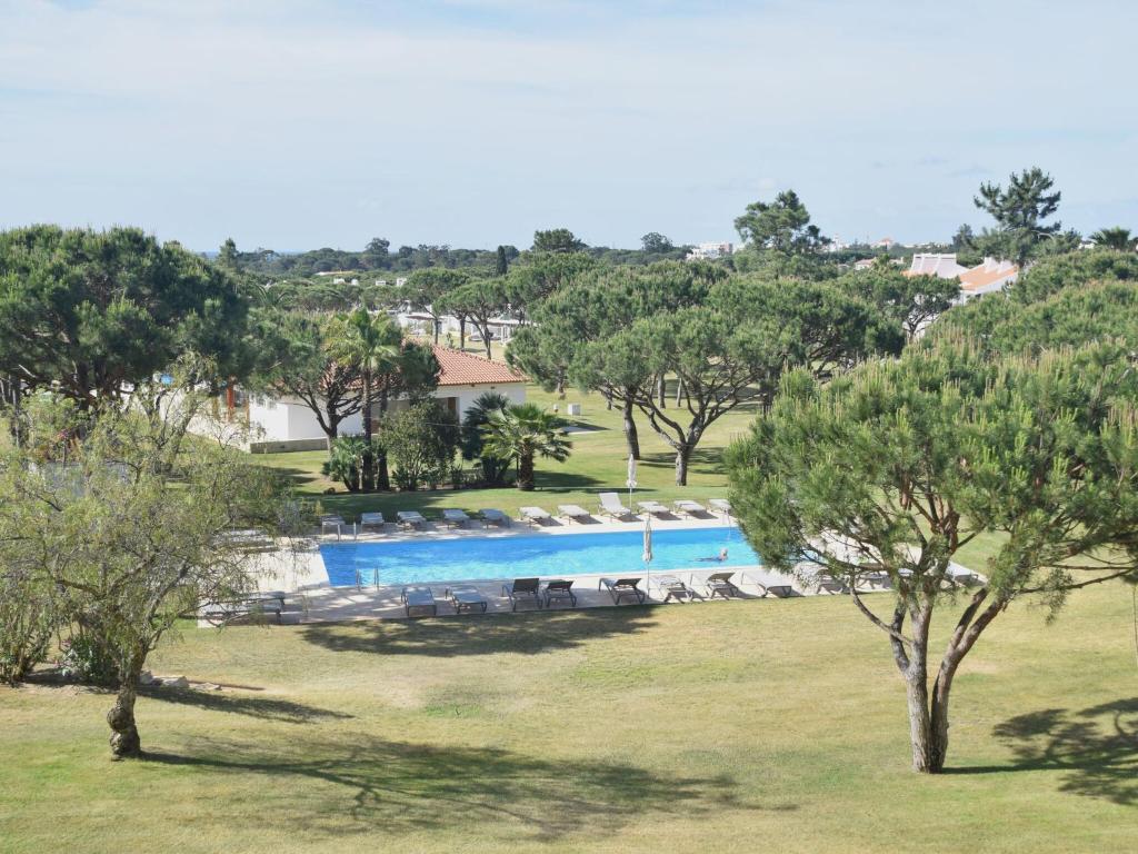 Spacious Apartment in Quarteira with Swimming Pool , 8125-307 Vilamoura