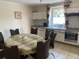 Appartement Spacious Apartment in Rodershausen with Barbecue  54673 Rodershausen Rhénanie-Palatinat
