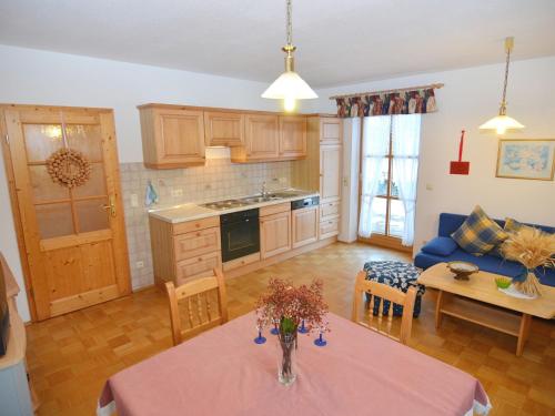 Spacious Apartment in Sch nsee with Sauna