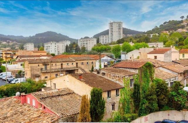Spacious Apartment in Vallauris for Art Lovers 4th floor, Building E La Plaisance, 146 Avenue des Ancienne Combattant D'Afrique du Nord, 06220 Vallauris