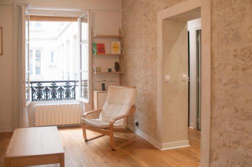 Spacious apartment near the Bastille