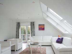 Spacious apartment with sauna and two balconies in Winterberg