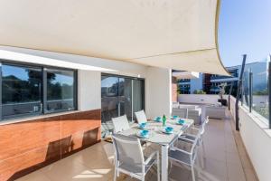 Spacious Balcony Family Apartment