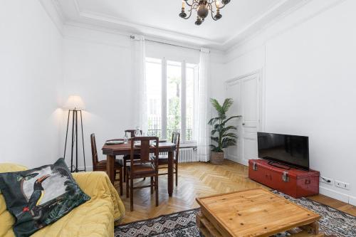 Spacious City Center Apartment