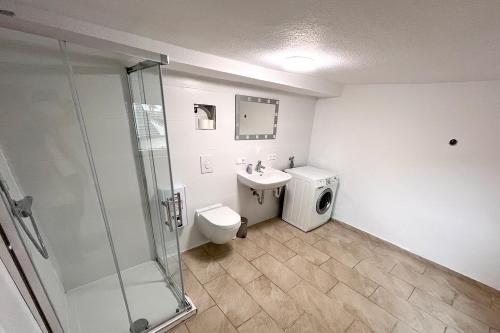 Spacious & Cozy House on 2 Floors