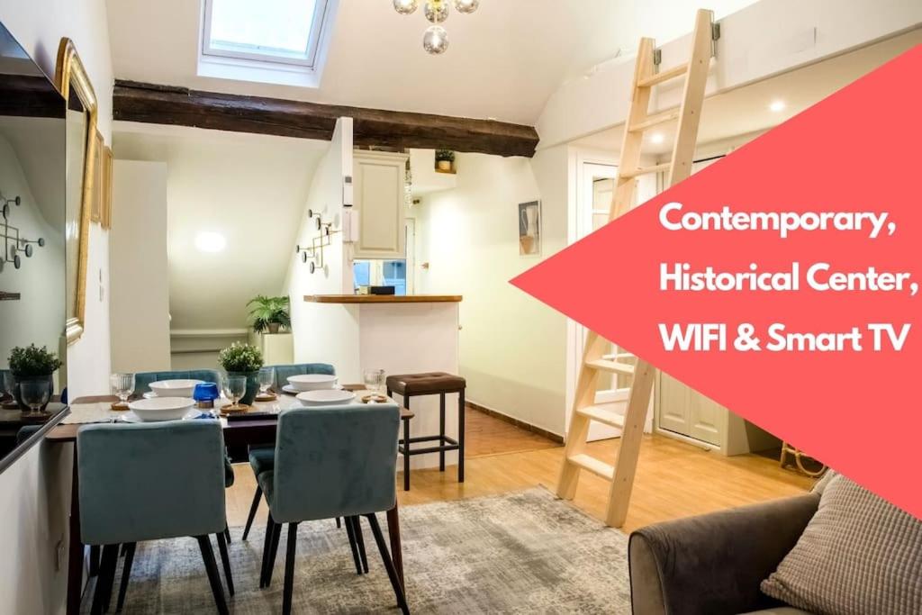 Spacious studio in Paris Hyper Center - Smart TV & WIFI - 4P 25 Rue Sainte-Apolline, 75002 Paris