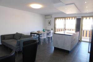 Appartement Spacious T3 \ 3 Avenue de la Poste 06220 Vallauris Provence-Alpes-Côte d\'Azur