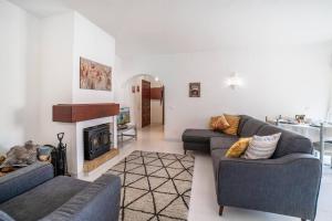 Appartement Spacious Two bedroom apt, 200m from the beach 1 Rua dos Combatentes 8400-569 Carvoeiro Algarve