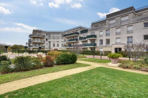 Splendid 2br w parking in Montévrain nearby Disneyland Paris - Welkeys