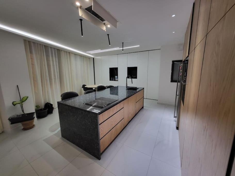 Splendid apartment, nice quality fittings 1 Rue Balzac, 06000 Nice