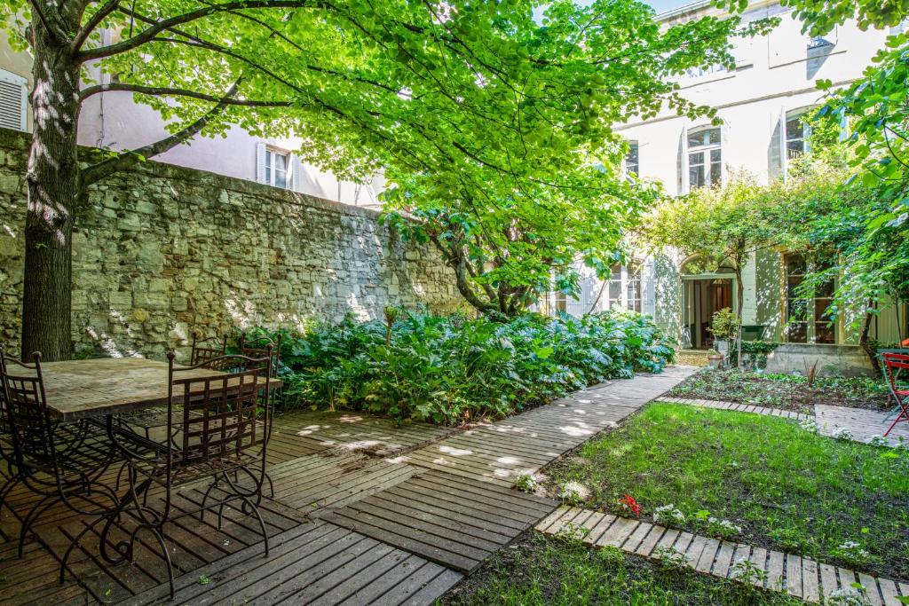 Appartement Splendid apartment with a terrasse and a garden - Avignon - Welkeys 12 rue Gal Grenier 84000 Avignon