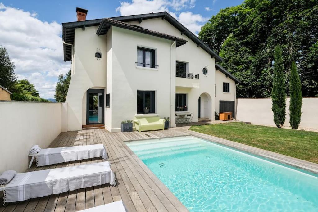 Appartement Splendid villa- swimming pool- 10mn from Bellecour 14 Boulevard de Narcel 69110 Sainte-Foy-lès-Lyon