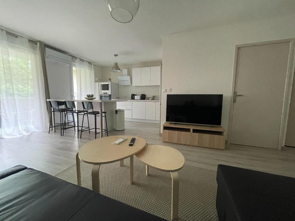 Splendide appartement 3 pièces - Parking et Clim 91 Rue Pierre Corneille, 26000 Valence