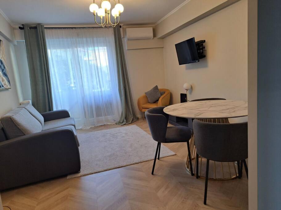 Appartement Splendide logement tout confort 84 Avenue du Maréchal Gallieni 06400 Cannes