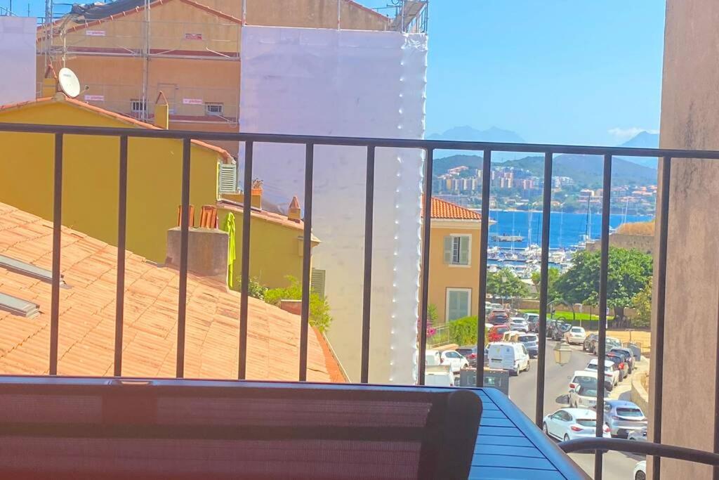 Appartement Splendide T2 vieille ville d'Ajaccio 9 Rue Forcioli Conti 20000 Ajaccio