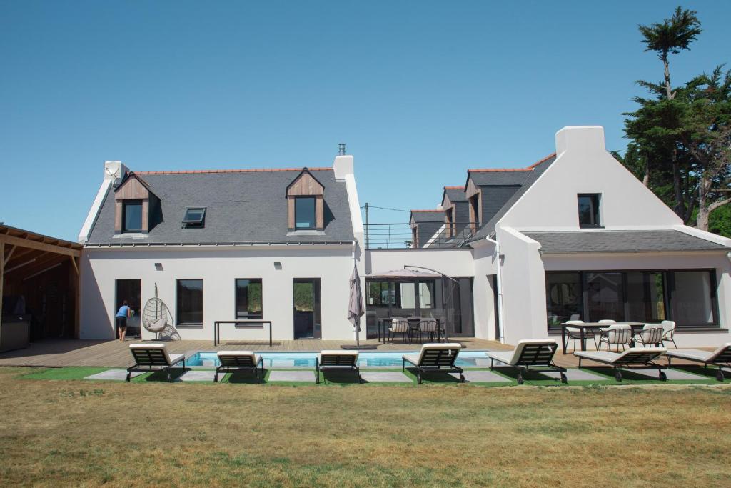 splendide T3 à 150m plage - piscine, wifi, tennis 83980 Le Lavandou