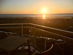 SPLENDIDE T3 DE 70m2 VUE MER A 2 MINUTES DU CENTRE-VILLE