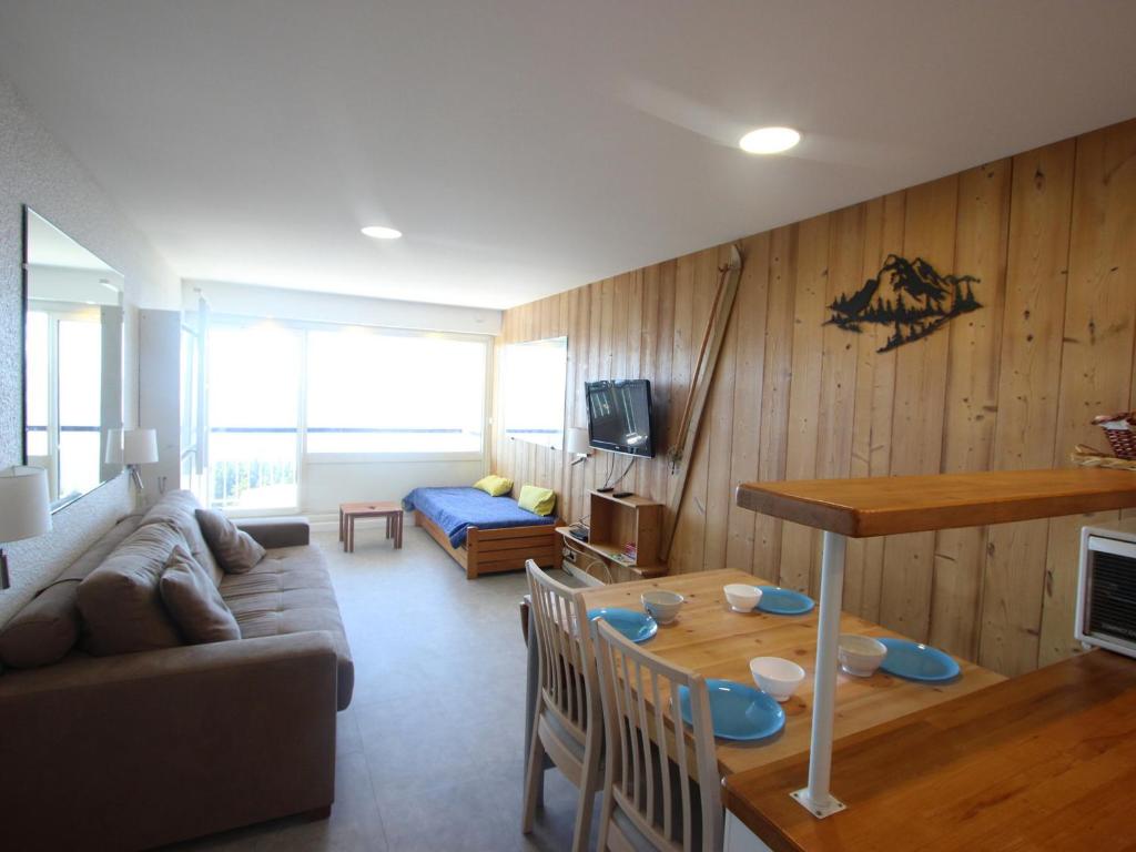 Splendide vue Pyrénées, Rez de jardin 2 chambres