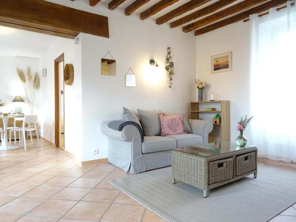 Appartement Square-bnb - Appartement avec jardin à 10 min de Disneyland 54 rue du Puits du Gué 77144 Montévrain