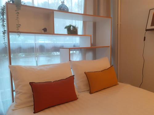 St Germain en Laye- La défense 17mn -STUDIO FIBRE -Terrasse