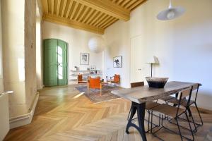 Appartement St Honoré - Appart dans un bel hôtel particulier 6 rue de la roquette 13200 Arles Provence-Alpes-Côte d\'Azur