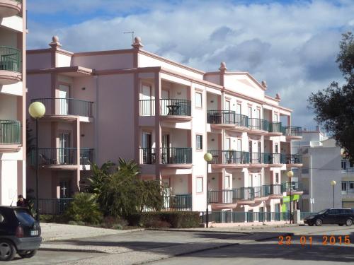 St James Apartment