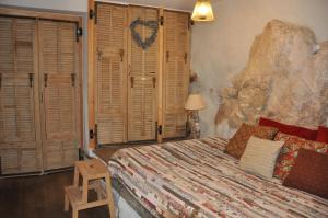 Appartement st jeannet esprit brocante 101 rue st jean baptiste 06640 Saint-Jeannet Provence-Alpes-Côte d\'Azur