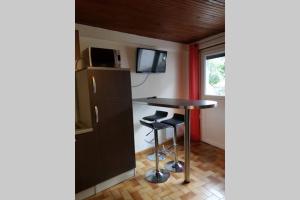 ST LARY-VIGNEC Charmant studio au calme