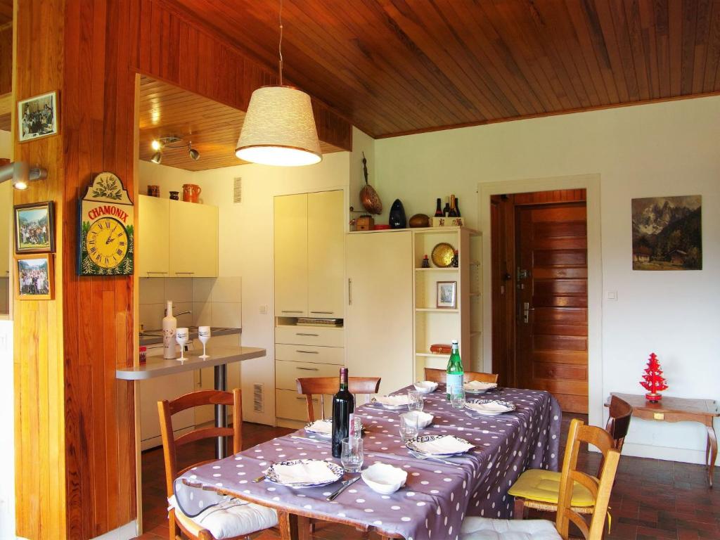 St Malo Intra-muros duplex 2 chambres Wifi haut débit à 3 min des plages 35400 Saint-Malo