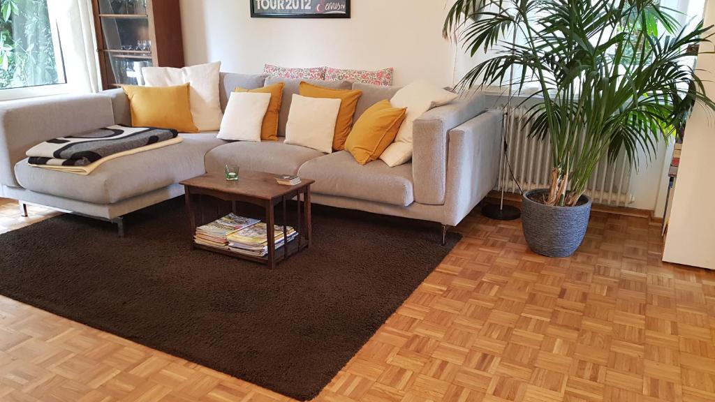 Appartement Stadtnahe Wohnung mit Garten und Parkplatz 22A Lerchenstraße 26123 Oldenbourg