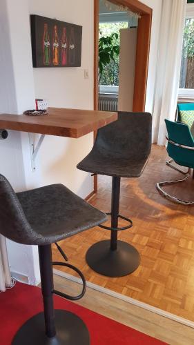 Stadtnahe Wohnung mit Garten und Parkplatz