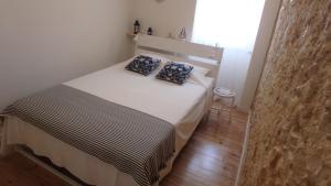 Stay in Setúbal - AC, Wi-fi 2 Bedroom Apt