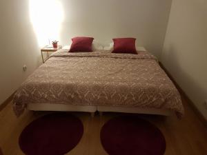 Stay in the heart of Alfama!
