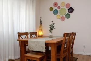 Stay like a local @ Almada cozy apartment