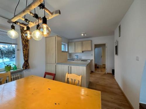 Stilvolle Familienwohnung in Wörnsmühl