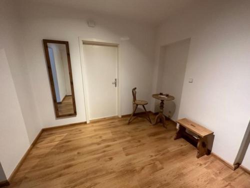 Stilvolle Familienwohnung in Wörnsmühl