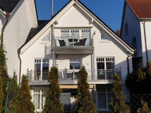 Strandallee 150a