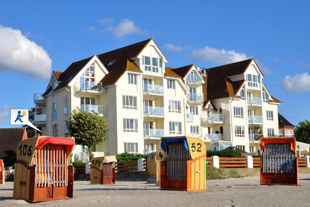 Strandhotel 18 Strandstr. 5, 24235 Laboe