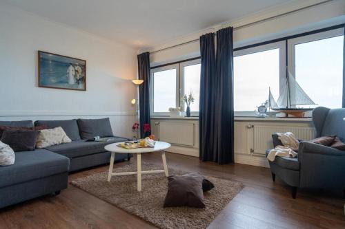 Strandhotel-Heiligenhafen-Wohnung-120-Wellenreiter-Typ-II