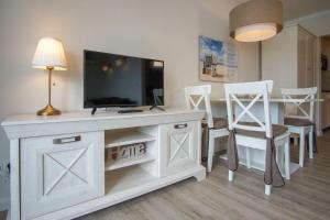 Strandhotel-Heiligenhafen-Wohnung-207-Kaeptn-s-cabin-Typ-III