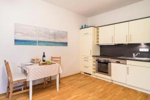 Appartement Strandleben 02 - Dora Koch-Stetter Schifferberg  14d 18347 Ahrenshoop Mecklembourg-Poméranie