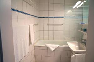 Strandnahe-Ferienwohnung-Frische-Brise-02-04