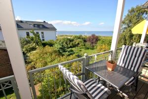 Strandvilla Böck FeWo 13 strandnah, Balkon, Meerblick