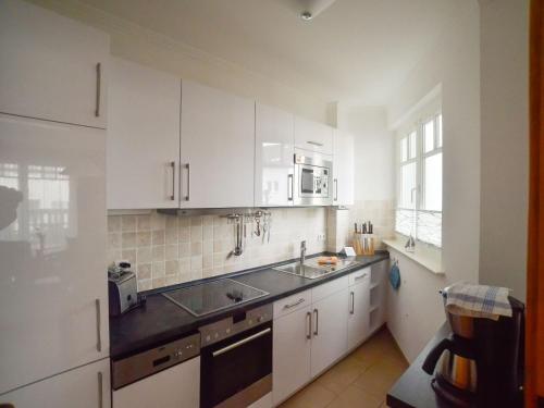 Strandvillen Binz - Appartement mit 1 Schlafzimmer und Balkon AH 562