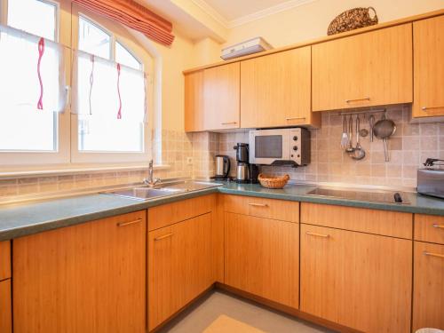 Strandvillen Binz - Appartement mit 1 Schlafzimmer und Balkon AH 564