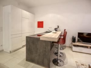 Strandvillen Binz - Appartement mit 2 Schlafzimmern und Balkon SV 756