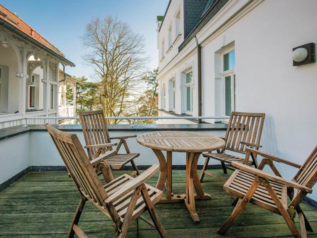 Strandvillen Binz - Appartement mit Meerblick, 1 Schlafzimmer und Balkon SV 712 Dollahner Straße 55, 18609 Binz